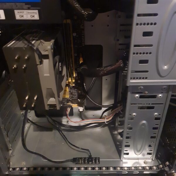 💻 Upgraded Intel i3 Desktop – 16GB RAM, 512GB SSD, RGB – Great for Work, Study!